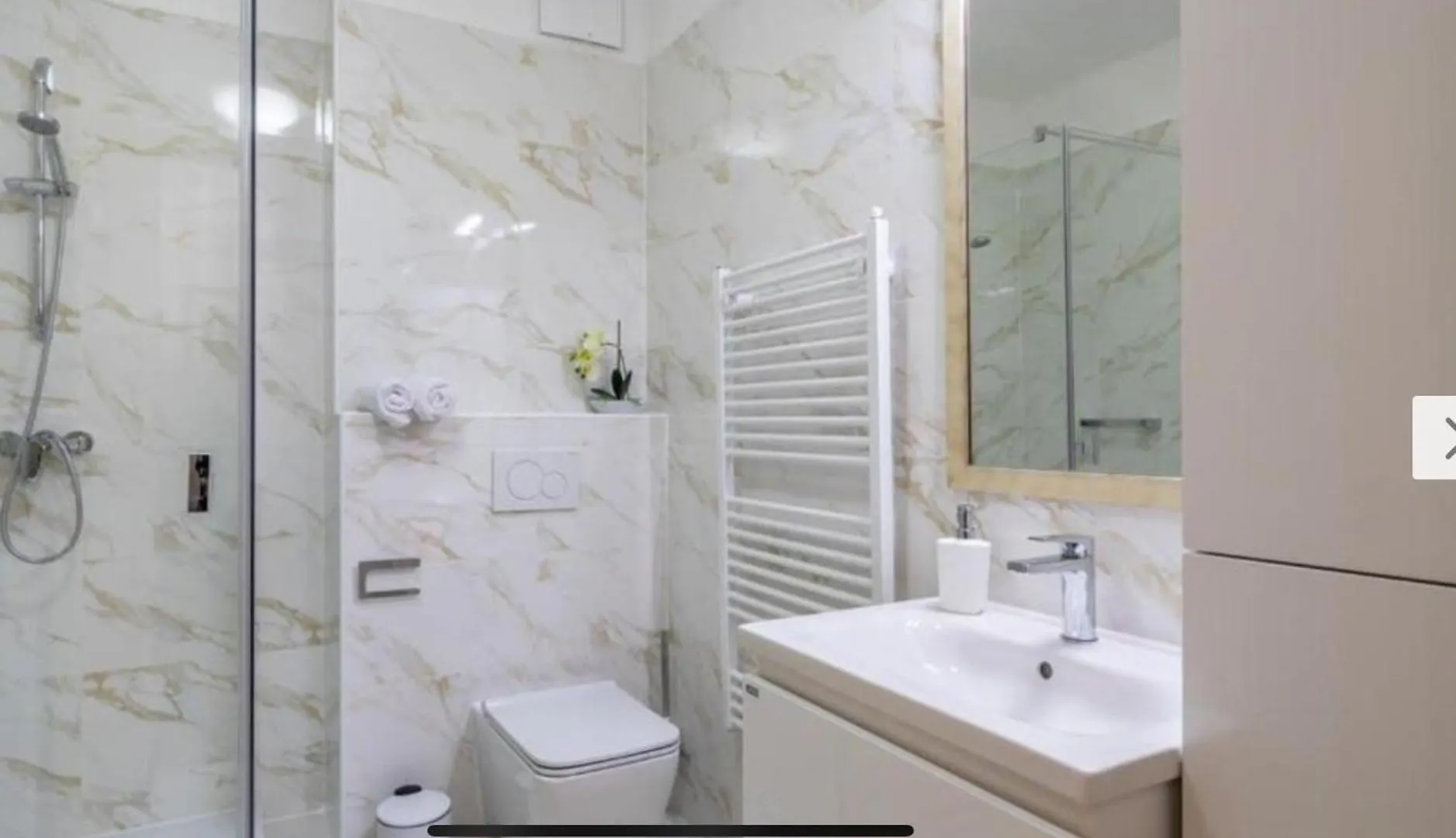 Buda Gem Apartment With Parking Budapest
