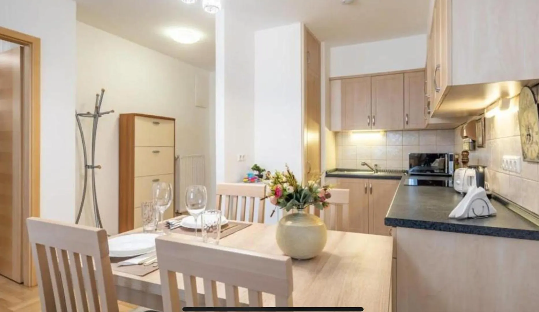 Buda Gem Apartment With Parking Budapest