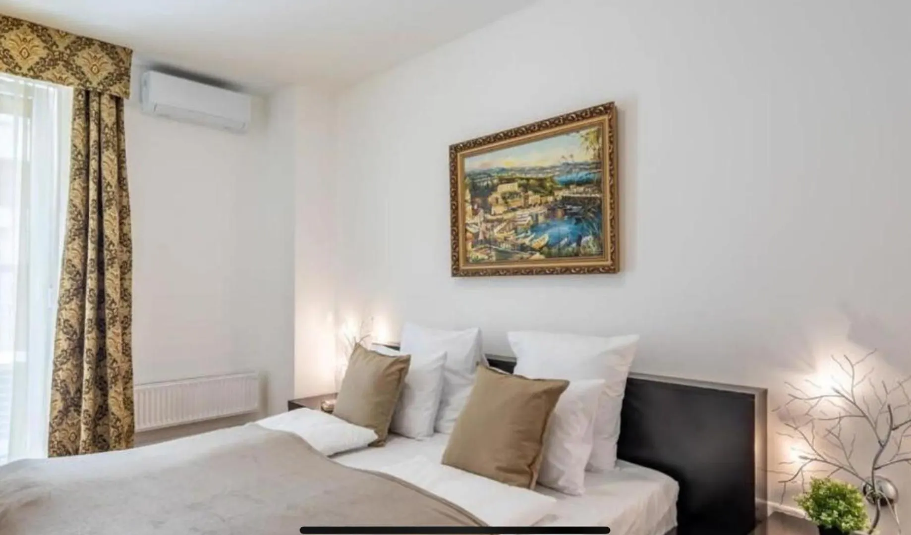 Buda Gem Apartment With Parking Budapest Hungary
